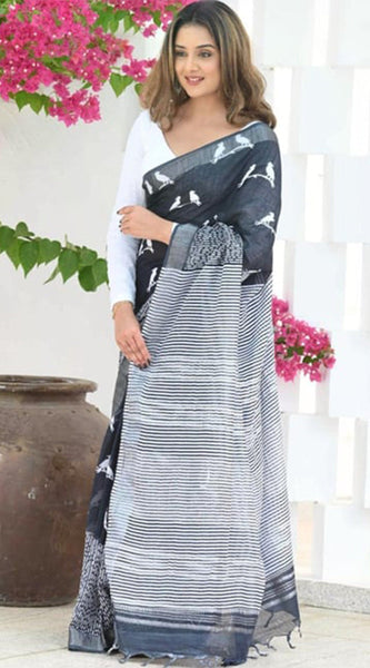 Alluring Black Cotton Silk Saree With Deserving Blouse Piece
