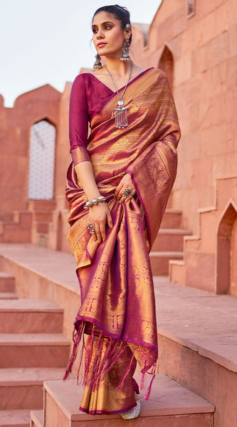 Adorable Purple Kanjivaram Silk Saree With Pleasant Blouse Piece