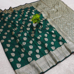 Classic Banarasi Soft Silk Drape with Vibrant Blouse Accent