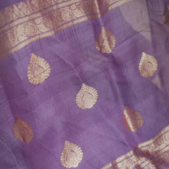 Elegant Banarasi Silk Saree with Gold Zari Embellishments Light Purple