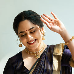 Threads of Glory: Luxe Kanjivaram for Modern Elegance