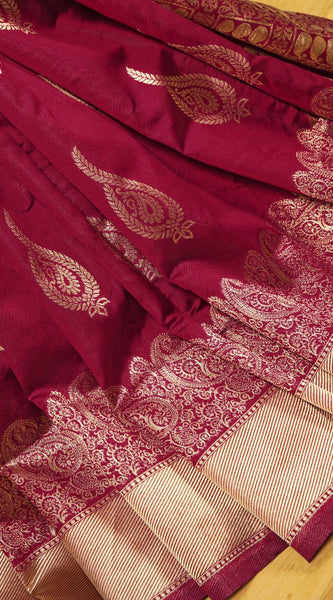 New Arrival Lichi Silk Saree with Unique Zari Weaving