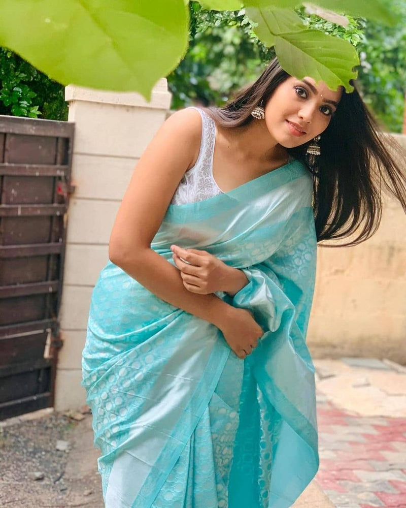 Best Silk Saree Online – Affordable & Elegant