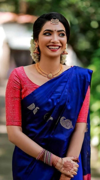 Traditional Wear Lichi Silk Saree with Stunning Zari Patterns