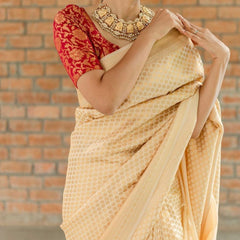 Rich Heritage Lichi Silk Saree with Exclusive Zari Weaving