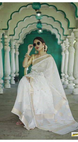 Elegant Banarasi Silk Saree with Gold Zari Embellishments White