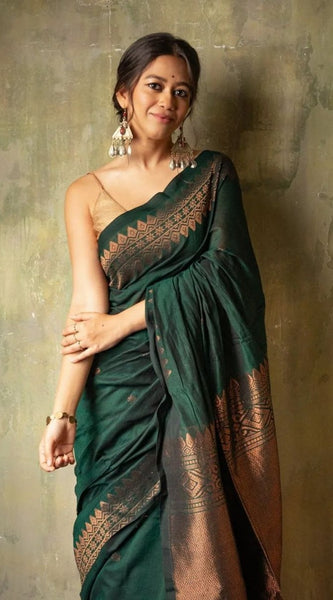 Extraordinary Green Soft Silk Saree With Intricate Blouse Piece