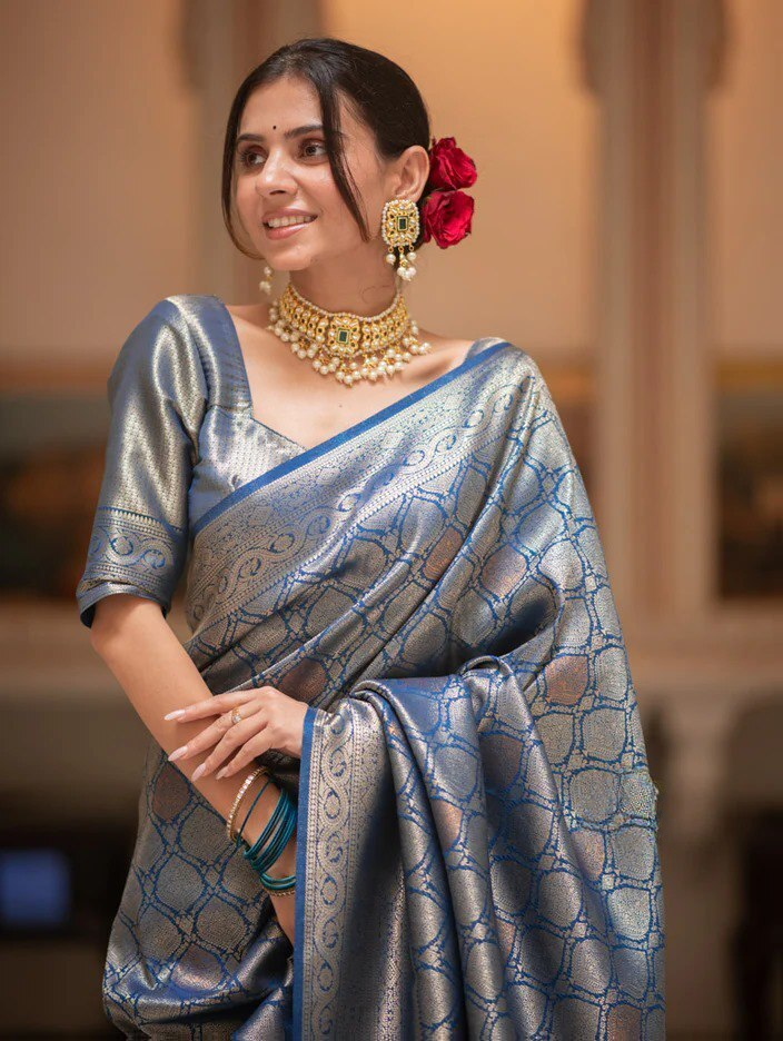 Sumptuous Black Soft Silk Saree With Imbrication Blouse Piece