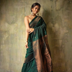 Extraordinary Green Soft Silk Saree With Intricate Blouse Piece