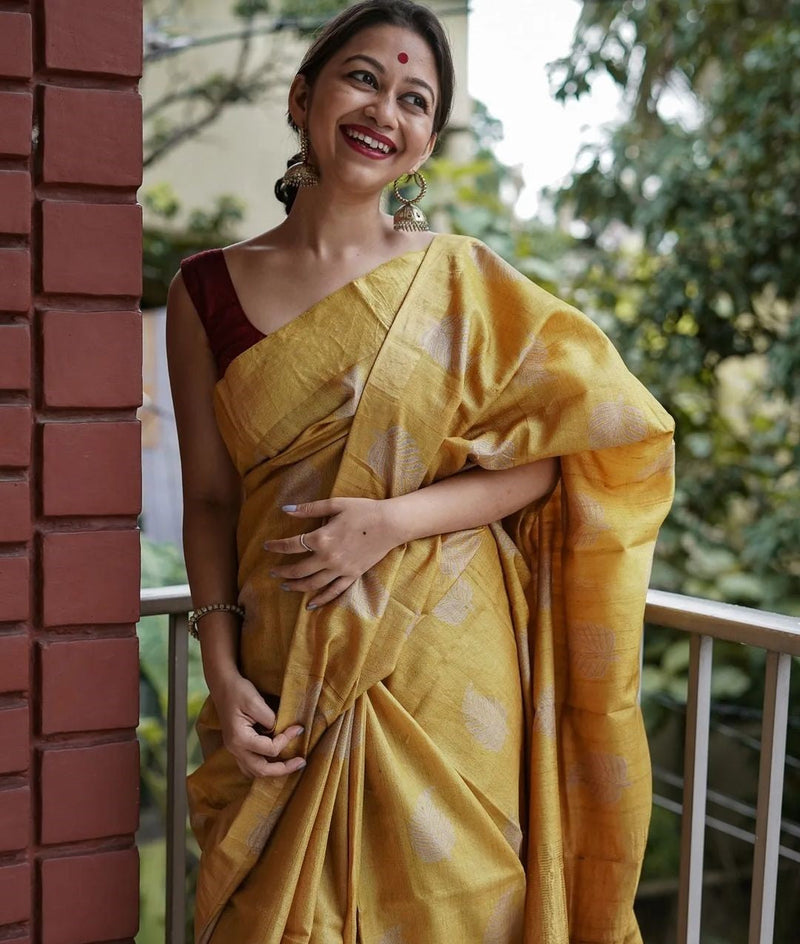 Traditional Banarasi Saree with Pure Silk Threads Yellow