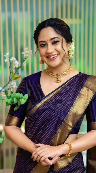 Threads of Glory: Luxe Kanjivaram for Modern Elegance