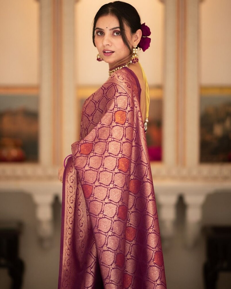 Sumptuous Black Soft Silk Saree With Imbrication Blouse Piece