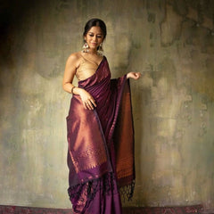 Extraordinary Purple Soft Silk Saree With Intricate Blouse Piece