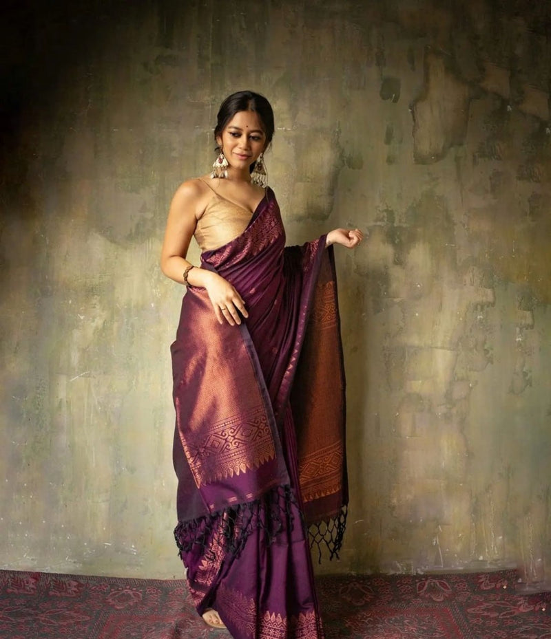Extraordinary Purple Soft Silk Saree With Intricate Blouse Piece