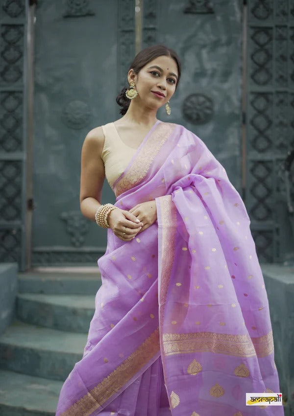 Elegant Banarasi Silk Saree with Gold Zari Embellishments Light Purple