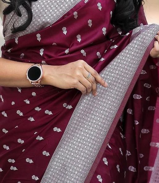 Exquisite Banarasi Silk Saree with Gold Zari Weaving Wine