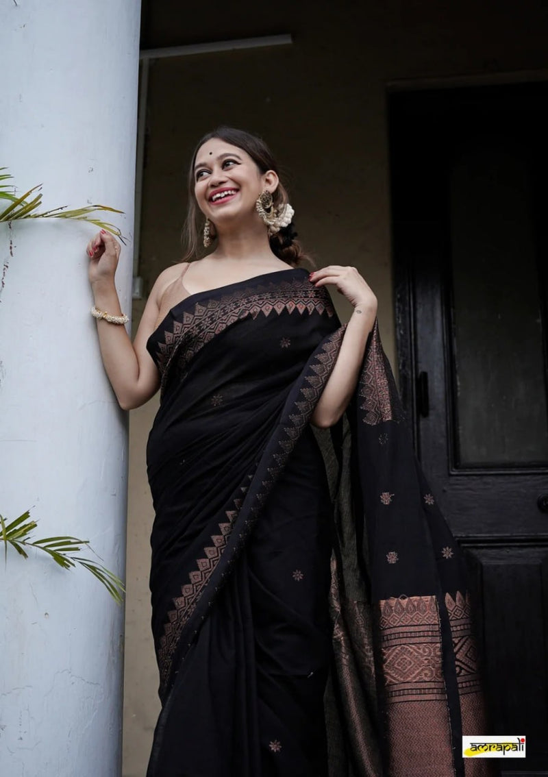 Extraordinary Black Soft Silk Saree With Intricate Blouse Piece