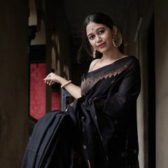Extraordinary Black Soft Silk Saree With Intricate Blouse Piece