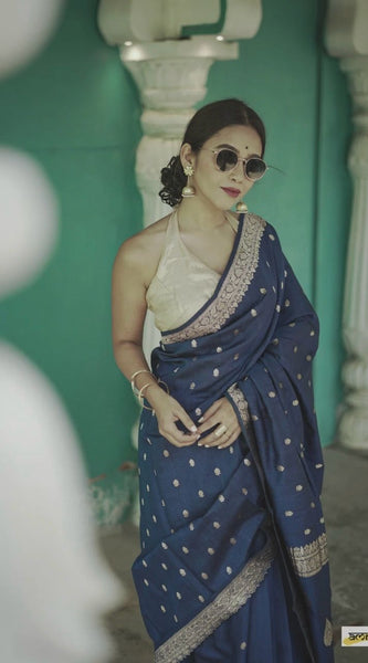 Elegant Banarasi Silk Saree with Gold Zari Embellishments Navy Blue