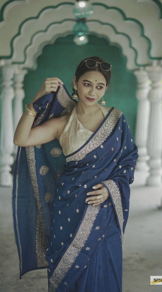 Elegant Banarasi Silk Saree with Gold Zari Embellishments Navy Blue