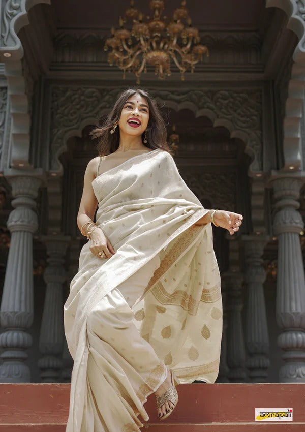 Elegant Banarasi Silk Saree with Gold Zari Embellishments Cream