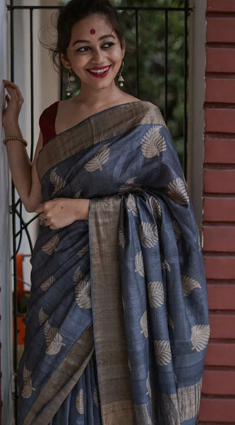 Traditional Banarasi Saree with Pure Silk Threads Grey