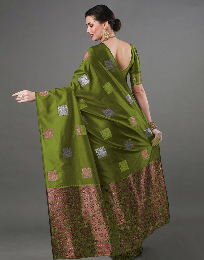 Ethnic Banarasi Saree – Handwoven Soft Silk Fabric Mehndi Saree