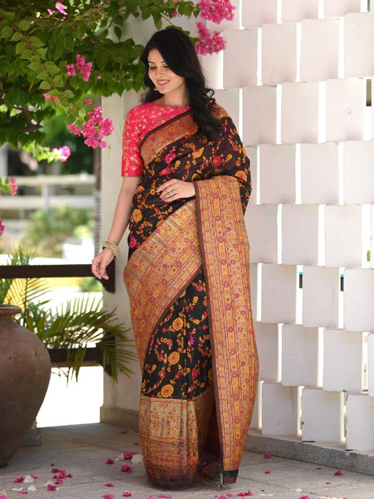 Elegant Banarasi Silk Saree with Zari Border & Pallu Black