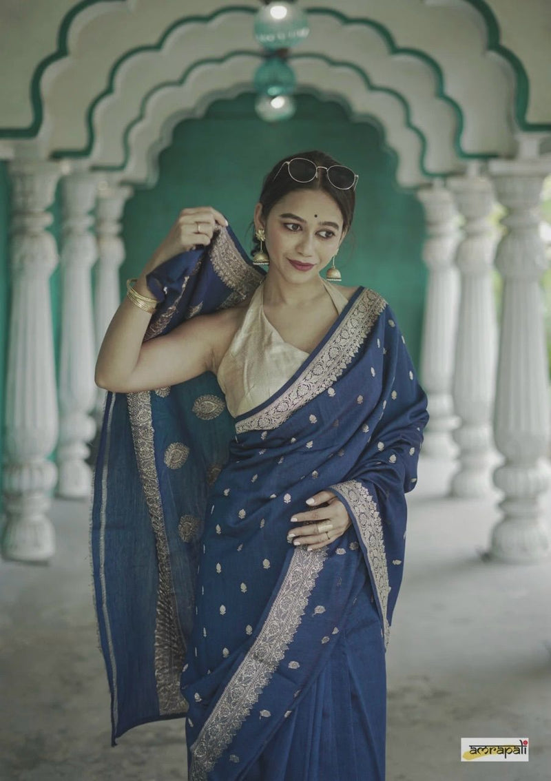 Elegant Banarasi Silk Saree with Gold Zari Embellishments Navy Blue