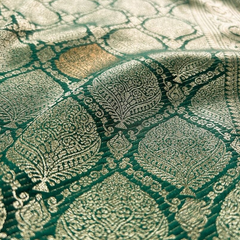 Sumptuous Black Soft Silk Saree With Imbrication Blouse Piece