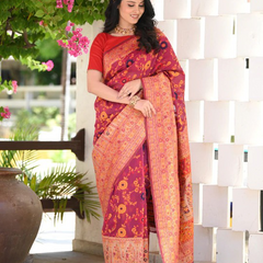 Elegant Banarasi Silk Saree with Zari Border & Pallu Red