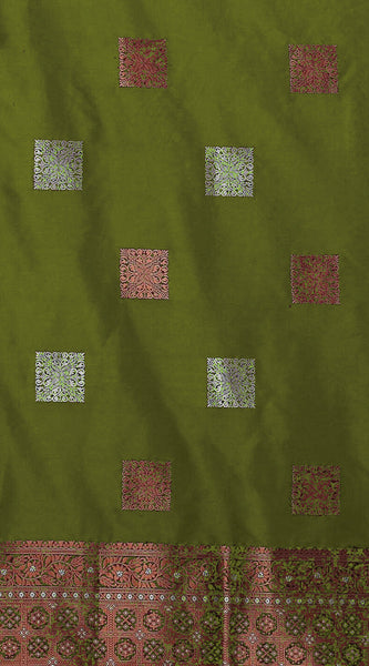 Ethnic Banarasi Saree – Handwoven Soft Silk Fabric Mehndi Saree