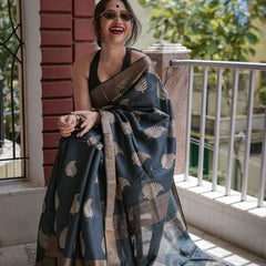 Traditional Banarasi Saree with Pure Silk Threads Black
