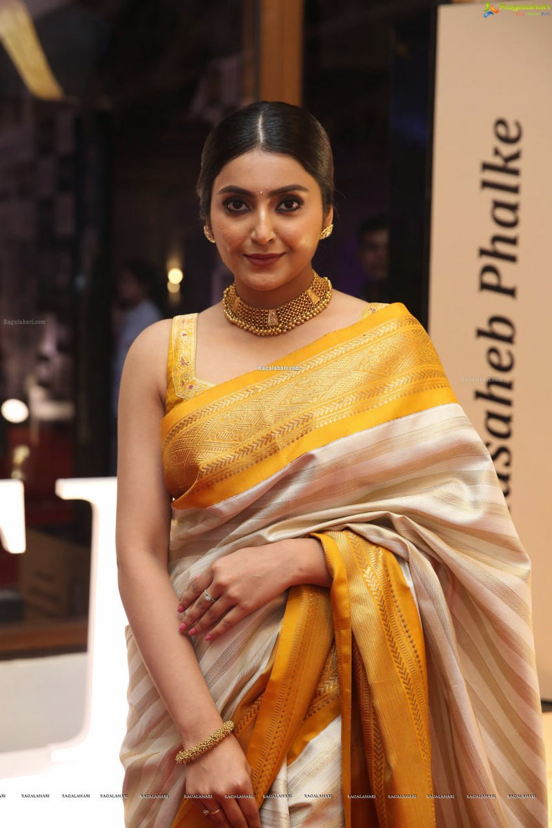 Banarasi Soft Silk Sarees: Timeless Tradition, Eternal Elegance