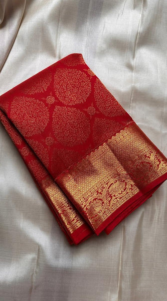 Banarasi Silk Sarees: A Legacy of Grace and Grandeur