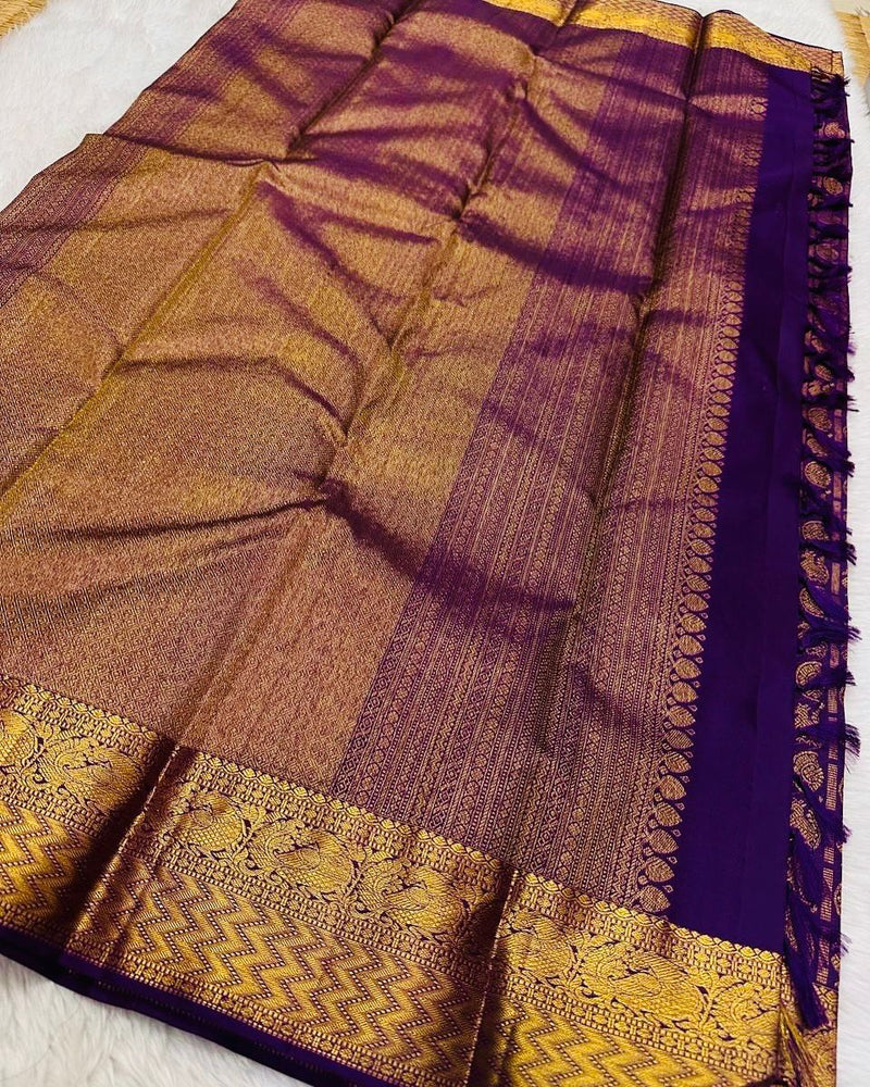 Banarasi Silk Sarees: Timeless Weaves of Elegance