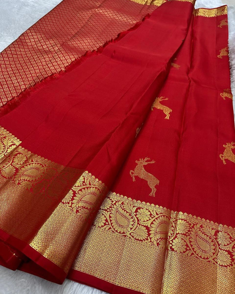 Banarasi Silk Sarees: A Heritage of Elegance RED