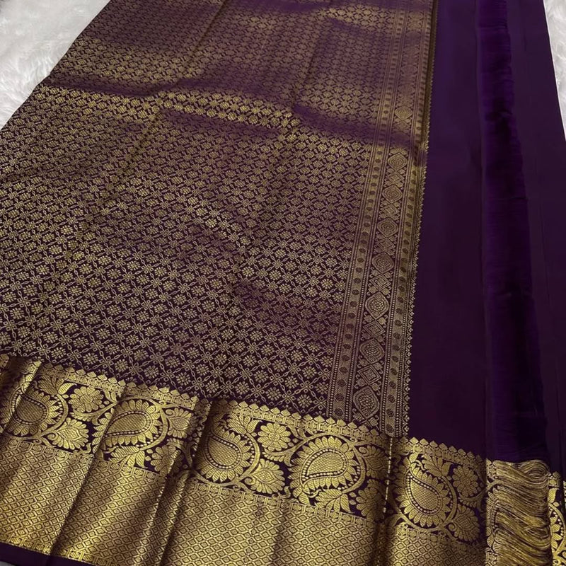 Banarasi Silk Sarees: A Heritage of Elegance WINE