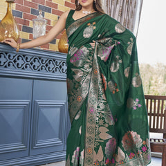 Timeless Elegance: The Legacy of Banarasi Silk Sarees