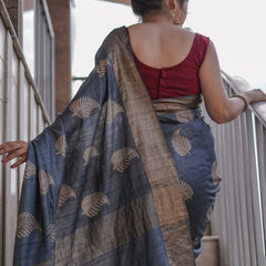 Traditional Banarasi Saree with Pure Silk Threads Grey