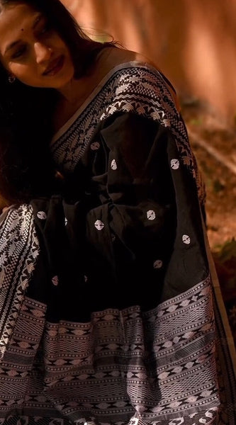 Pretty Black Cotton Silk Saree With Jazzy Blouse Piece