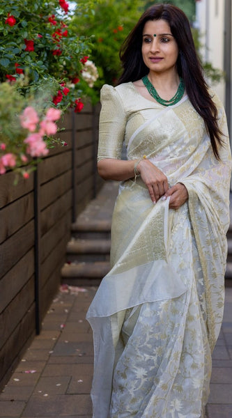 Designer Beige Cotton Silk Saree With Entrancing Blouse Piece