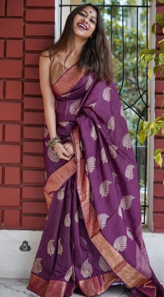 Snazzy Purple Linen Silk Saree With Imaginative Blouse Piece
