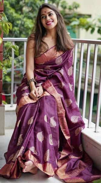 Snazzy Purple Linen Silk Saree With Imaginative Blouse Piece