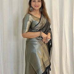 Flamboyant Black Soft Silk Saree With Super classy Blouse Piece