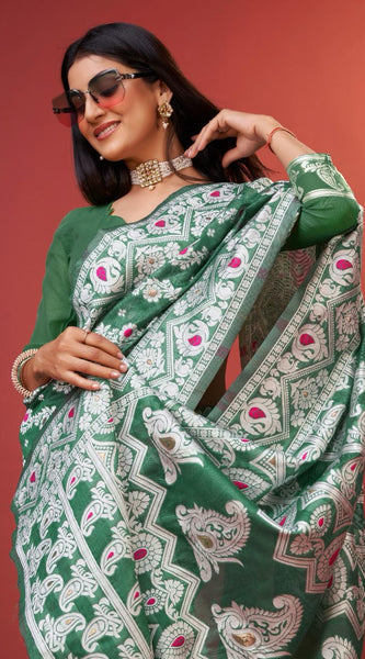 Enigmatic Green Cotton Silk Saree With Radiant Blouse Piece