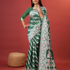 Enigmatic Green Cotton Silk Saree With Radiant Blouse Piece