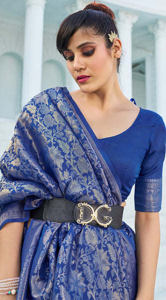 Pretty Blue Kanjivaram Silk Saree With Innovative Blouse Piece
