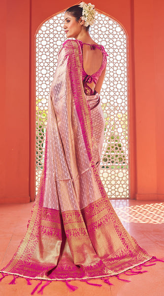 Gratifying Baby Pink Kanjivaram Silk Saree With Precious Blouse Piece