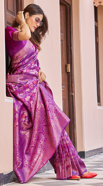 Inspiring Purple Kanjivaram Silk Saree With Desuetude Blouse Piece